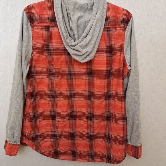 The North Face women's hooded shirt‎ - Picture 8 of 11